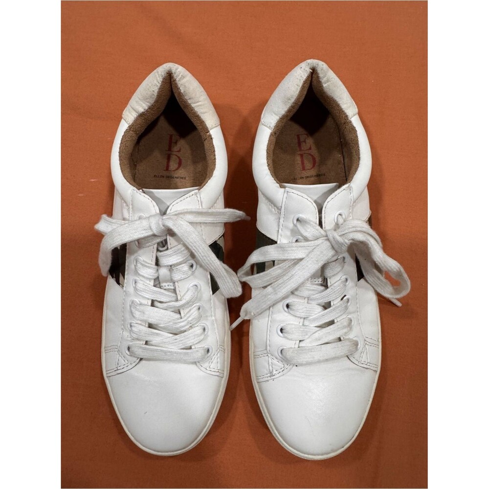 Ellen Degeneres Logo Suede Insole with Red Lettering